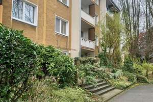Teil- oder vollmöblierte 3,5-Zimmer-Wohnung mit Balkon in Essen-Holsterhausen