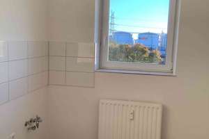 Gut geschnittene 3-Zimmer-Wohnung mit Balkon und Lift im Haus. – Wohlers Eichen 41, 28239 Oslebshausen, Bremen – Vorschaubild 4