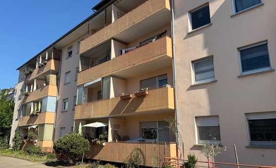 Gut geschnittene 4-Zimmer-Wohnung mit Balkon – vermietet & attraktiv gelegen!
