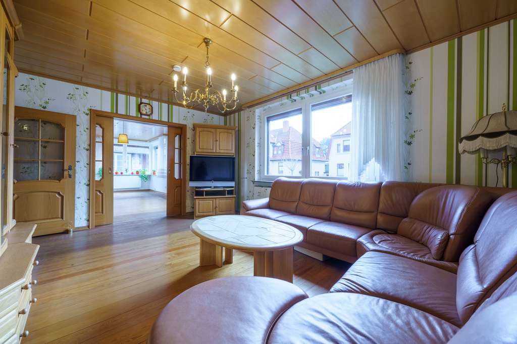 Immobilie in Sarstedt - Zweifamilienhaus im Herzen der Stadt mit durchdachtem Wohnkonzepte - Bild 4