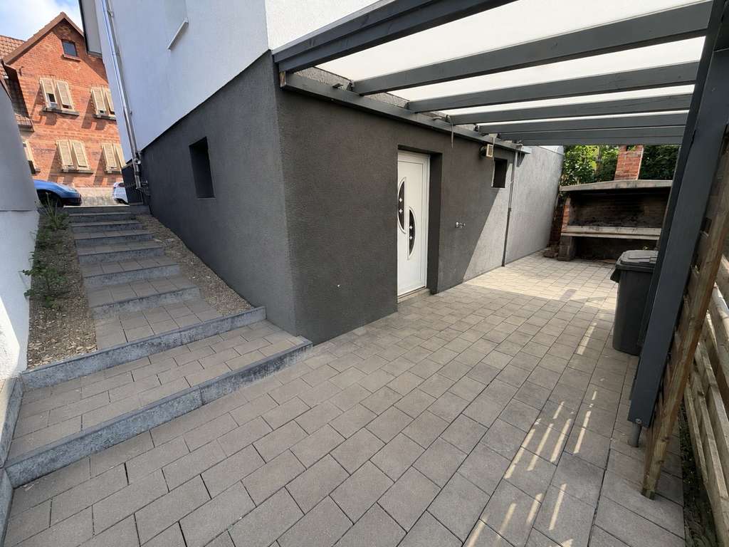 Immobilie in Salach - Teilsaniertes freistehendes Wohnhaus mit Potenzial - Bild 1