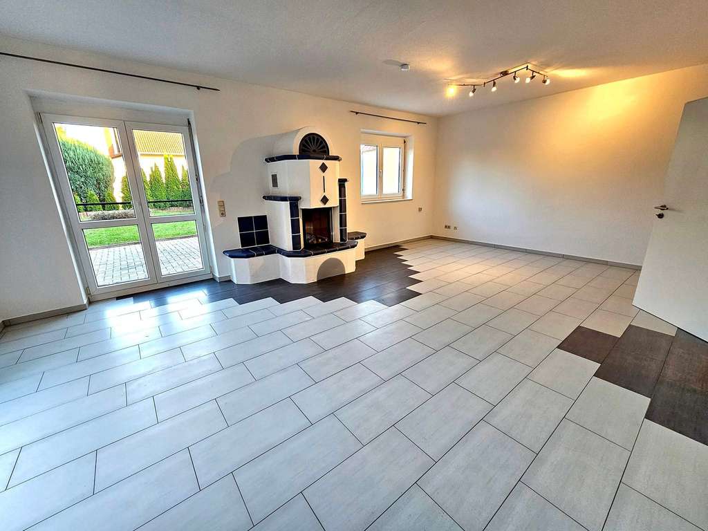 Immobilie in Höheinöd - Schönes Haus in Höheinöd zu verkaufen - Bild 3