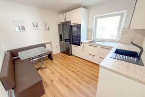 Platz für die ganze Familie – moderne Doppelhaushälfte mit Garten und Terrasse in ruhiger Lage – Die vollständige Adresse der Immobilie erhältst du vom Anbieter., 90765 Stadeln, Herboldshof, Mannhof, Fürth – Vorschaubild 2
