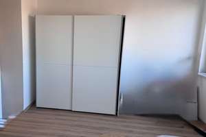 Top-Anbindung & Möbiliert: Frisch sanierte, möblierte City-Wohnung inkl. EBK – Zerzabelshofstrasse 31, 90478 Ludwigsfeld, Nürnberg – Vorschaubild 2
