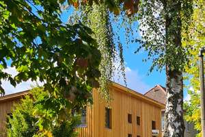 Doppelhaushälfte in Berlin-Blankenburg mit 4 Zimmern und PV-Anlage - geringe Nebenkosten