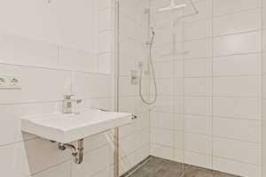 Property thumbnail 13