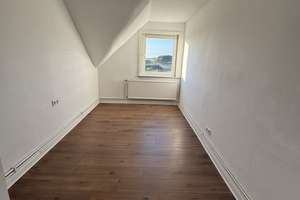 Wohnen am Wohnen am Waldrand: Charmante 4-Zimmer-Maisonette,  2 Bäder, Garage u. Stellplatz – Die vollständige Adresse der Immobilie erhältst du vom Anbieter., 42897 Lennep West, Remscheid – Vorschaubild 11