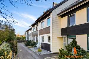 *** VIEL PLATZ AUF 4 ETAGEN *** TOLLES REIHENMITTELHAUS MIT TRAUMGARTEN *** – Ebersberg (Kreis) – Vorschaubild 21