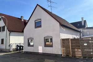 Provisionsfrei! Ihr neues Zuhause: Gemütliches Wohnhaus mit ca. 105 m² zum Wohlfühlen! – Die vollständige Adresse der Immobilie erhältst du vom Anbieter., 76135 Beiertheim-Bulach, Karlsruhe – Vorschaubild 17