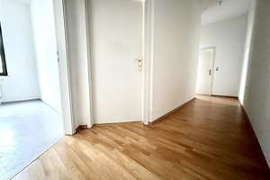 2 Zimmer mit EBK / Tageslichtbad / Wanne / Dusche / ASR :) – Weststraße 52, 9112 Kaßberg, Chemnitz – Vorschaubild 8