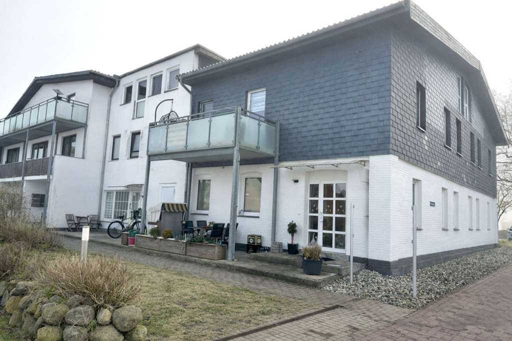 Immobilie in Warwerort - Eigentumswohnung mit Deichblick in Nordseenähe zu verkaufen - Bild 1