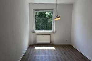 Frisch renovierte Eigentumswohnung mit Garage in beliebter Lage von Bremen-Osterholz – Die vollständige Adresse der Immobilie erhältst du vom Anbieter., 28325 Ellenerbrok-Schevemoor, Bremen – Vorschaubild 3