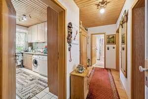 Attraktive 3-Zimmer-Wohnung mit Balkon in ruhiger Lage von Bonn-Friesdorf – Die vollständige Adresse der Immobilie erhältst du vom Anbieter., 53175 Friesdorf, Bonn – Vorschaubild 2