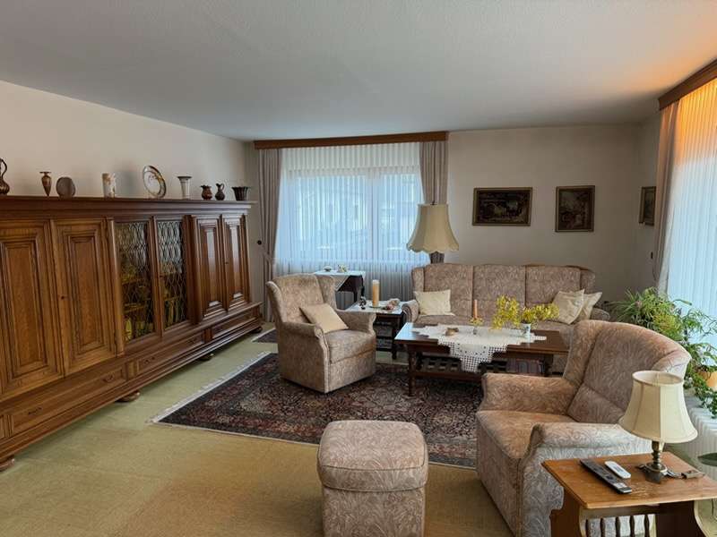 Immobilie in Stockstadt - Grundsolides Einfamilienhaus mit herrlichem Grundstück in bester Wohnlage - Bild 4