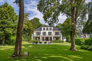 Eine Residenz von außergewöhnlicher Eleganz und visionärer Planung direkt am Krefelder Stadtwald! – Die vollständige Adresse der Immobilie erhältst du vom Anbieter., 47800 Bockum, Krefeld – Vorschaubild 5