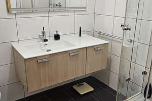 Ruhig gelegene, helle, offene Wohnung mit Hobbyraum und 2 Balkonen nahe U-Bahn Forstenrieder Allee – Die vollständige Adresse der Immobilie erhältst du vom Anbieter., 81476 Forstenried, München – Vorschaubild 11