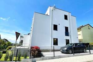 Stilvolles Zweifamilienhaus in Hofheim – Die vollständige Adresse der Immobilie erhältst du vom Anbieter., 65719 Hofheim am Taunus – Vorschaubild 24