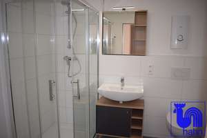 Architektonisch reizvolle, frisch renovierte Maisonettewohnung mitten in Reutlingen – Die vollständige Adresse der Immobilie erhältst du vom Anbieter., 72764 Reutlingen-Mitte, Reutlingen – Vorschaubild 9