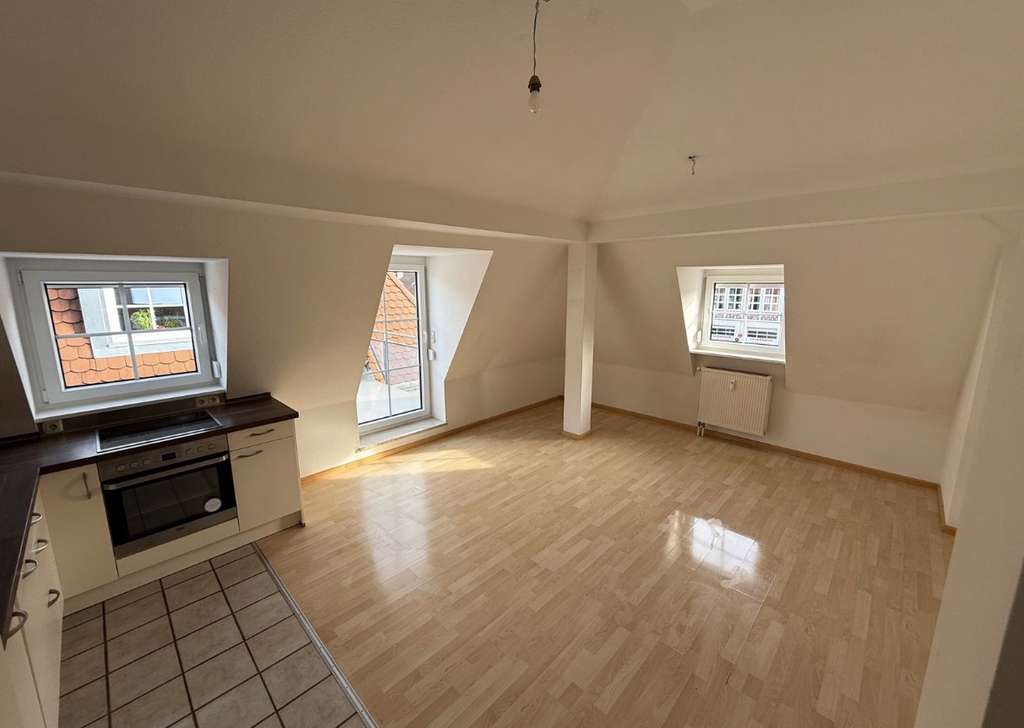 Immobilie in Biessenhofen - Charmante 2-Zimmer Dachgeschosswohnung in Biessenhofen. - Bild 3