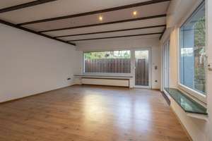 Bergisch Gladbach-Rommerscheid: 
Freistehendes Einfamilienhaus mit besonderem Charme! – Die vollständige Adresse der Immobilie erhältst du vom Anbieter., 51465 Stadtmitte, Bergisch Gladbach – Vorschaubild 5