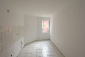 Helle 2-Zimmer-Wohnung im Erdgeschoss mit Balkon – 44388 Lütgendortmund (Ortsteil), Dortmund – Vorschaubild 2