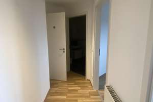 Sonnige Penthousewohnung mit Küche - 3 ZKB mit Terrasse, Keller und 2 x Stellplatz – Renettenstr. 2, 60435 Preungesheim, Frankfurt am Main – Vorschaubild 19