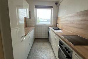 Frisch Renovierte möblierte  2-Zimmer-DG-Wohnung in zentraler Wilmersdorfer Lage – Güntzelstraße 57, 10717 Wilmersdorf, Berlin – Vorschaubild 4