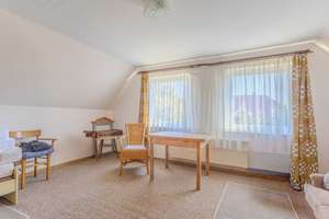 Viel Platz für Familie, Generationen oder Vermietung – Wohnhaus mit Einliegerwohnung ! – Die vollständige Adresse der Immobilie erhältst du vom Anbieter., 26556 Westerholt – Vorschaubild 13