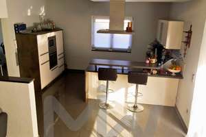 Modernes Split Level Einfamilienhaus mit vermieteter Einliegerwohnung ELW in Schönenberg-Kübelberg – Die vollständige Adresse der Immobilie erhältst du vom Anbieter., 66901 Schönenberg-Kübelberg – Vorschaubild 12