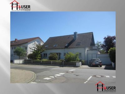 Walldorf: Sehr schönes Einfamilienhaus auf großem Grundstück, mit zwei Garagen/Stellplatz/Garten.