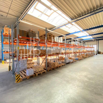 Hallen- / Bürokomplex | 6,5 m UKB | direkte Autobahnnähe