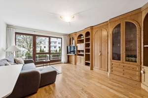 Helle 87m² Wohnung im kleinen Mehrparteienhaus mit zwei sonnigen Balkonen – Die vollständige Adresse der Immobilie erhältst du vom Anbieter., 81477 Solln, München – Vorschaubild 11