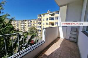 IMMOBERLIN.DE - Ästhetisch renoviert & modernisiert! Wohnung mit ruhiger Südloggia in beliebter Lage – Die vollständige Adresse der Immobilie erhältst du vom Anbieter., 14193 Schmargendorf, Berlin – Vorschaubild 3