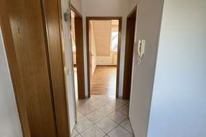 Helle 2-Zi Dachgeschosswohnung mit EBK – Die vollständige Adresse der Immobilie erhältst du vom Anbieter., 75181 Eutingen, Pforzheim – Vorschaubild 4