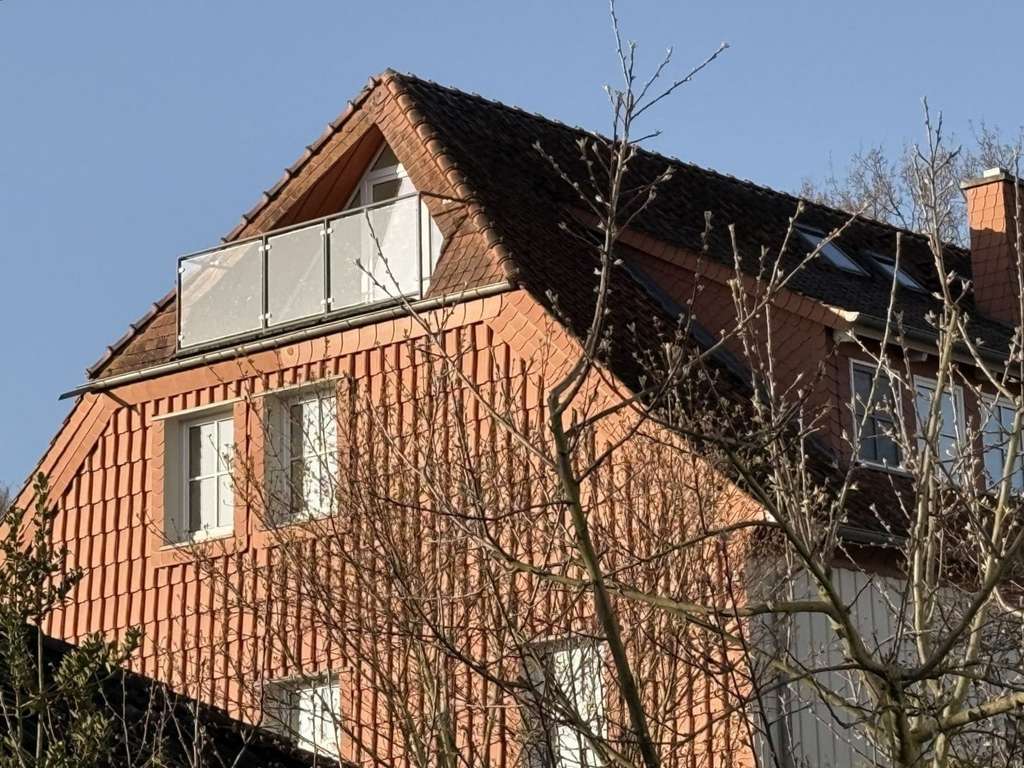 Immobilie in Hildesheim - Hildesheim - Neuhof: Idyllisch Wohnen im sanierten Fachwerkhaus mit Geschichte - Bild 2