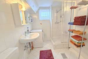 FRANK IMMOBILIEN - Gepflegter Bungalow in beliebter Lage – ideal für jedes Alter! – Die vollständige Adresse der Immobilie erhältst du vom Anbieter., 12357 Rudow, Berlin – Vorschaubild 12