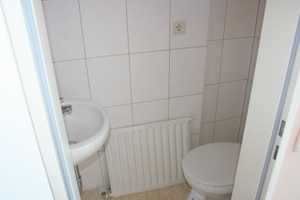 Preiswerter 4-Raum-Einfamilienhaus Flachdachbungalow in Hatten; ohne Maklergebühr – Oldenburg (Kreis) – Vorschaubild 3