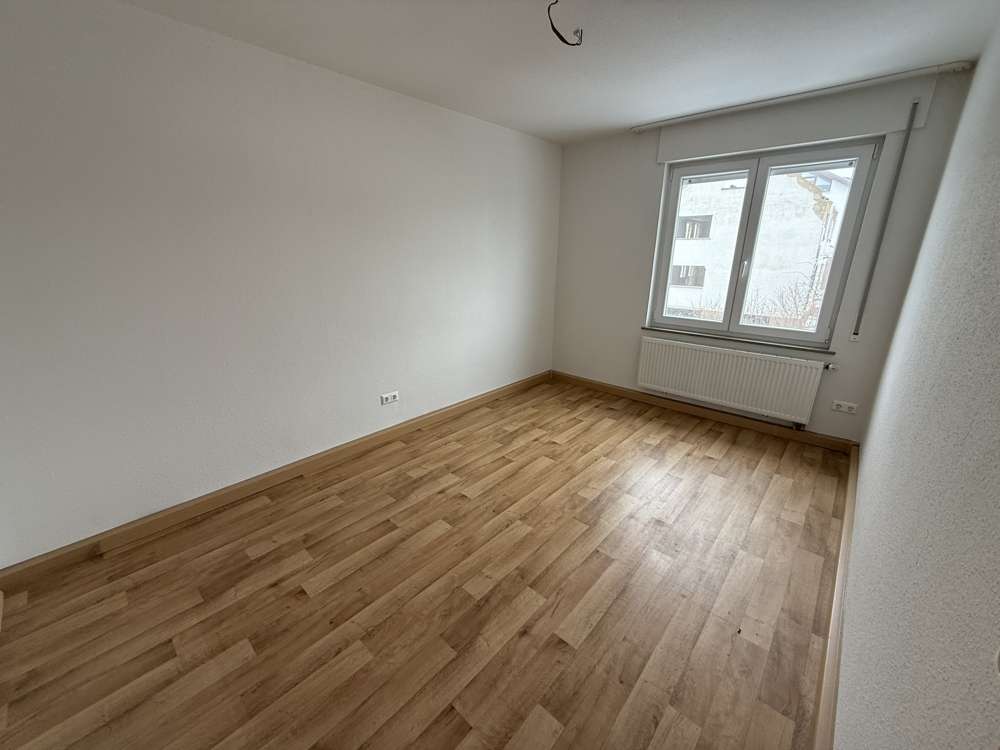 Immobilie in Giengen an der Brenz - Renovierte 3 Zimmer-Wohnung - Bild 2