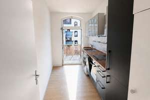 Erstbezug nach Sanierung: helle 3-Zimmer-Altbauwohnung mit Balkon, Einbauküche und separatem WC – Die vollständige Adresse der Immobilie erhältst du vom Anbieter., 90459 Galgenhof, Nürnberg – Vorschaubild 3