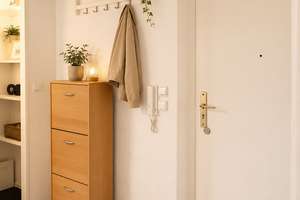 Gelegenheit! 1,5-Zimmer-Wohnung mit Südbalkon, EBK in Berlin-Steglitz – Die vollständige Adresse der Immobilie erhältst du vom Anbieter., 12169 Steglitz, Berlin – Vorschaubild 4