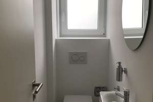 Hochwertig modernisiertes Zweifamilienhaus mit Einliegerwohnung, Wellnessbereich & großem Garten  – Die vollständige Adresse der Immobilie erhältst du vom Anbieter., 70374 Winterhalde, Stuttgart – Vorschaubild 13