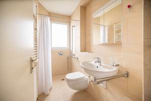 ☀️ Sensation an der Schlüterstraße - helle 4 Zimmer Dachgeschoss Wohnung mit Süd Terrasse und Aufzug – Die vollständige Adresse der Immobilie erhältst du vom Anbieter., 10625 Charlottenburg, Berlin – Vorschaubild 9