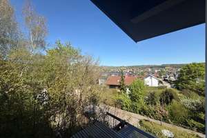 Freistehendes Einfamilienhaus mit Potenzial und traumhafter Aussicht