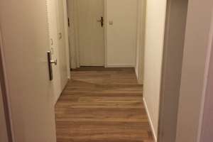 2-Zimmer-Wohnung mit großer Küche, Südbalkon & Tageslichtbad im Südviertel (Küche & Böden inkl.) – Max-Reger-Straße 5, 45128 Südviertel, Essen – Vorschaubild 7