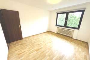 Helle, voll-renovierte 2,5 Zimmer Wohnung m Einbauküche u Balkon in Oberhausen-Styrum – Schlägelstraße 55, 46045 Oberhausen – Vorschaubild 5
