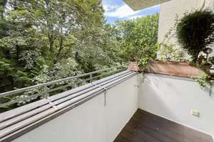 2 Zimmer, Balkon ins Grüne und eigener Stellplatz in Schmargendorf – Die vollständige Adresse der Immobilie erhältst du vom Anbieter., 14197 Schmargendorf, Berlin – Vorschaubild 3