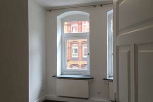 Zwei-Zimmer-Wohnung in saniertem Altbau in Linden-Nord – 30451 Linden-Nord, Hannover – Vorschaubild 2