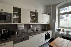 Arbeiten und Wohnen: 164 m² repräsentativer Altbau mit genehmigter Gewerbenutzung im Prenzlauer Berg – Die vollständige Adresse der Immobilie erhältst du vom Anbieter., 10439 Prenzlauer Berg, Berlin – Vorschaubild 8