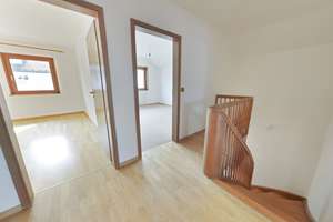 Großzügiges Einfamilienhaus auf selten großem Grundstück in begehrter Münchner Wohnlage – Die vollständige Adresse der Immobilie erhältst du vom Anbieter., 81477 Obersendling, München – Vorschaubild 11