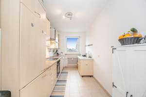 3-Zimmer-Wohnung mit Balkon im obersten Geschoss in München-Bogenhausen / Englschalking – Die vollständige Adresse der Immobilie erhältst du vom Anbieter., 81927 Englschalking, München – Vorschaubild 3